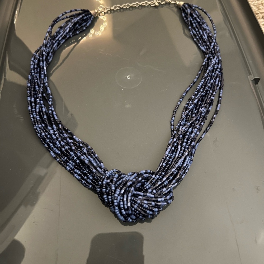 Elegant Blue Beaded Necklace